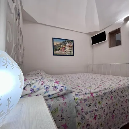 Apartment Barcostuni *